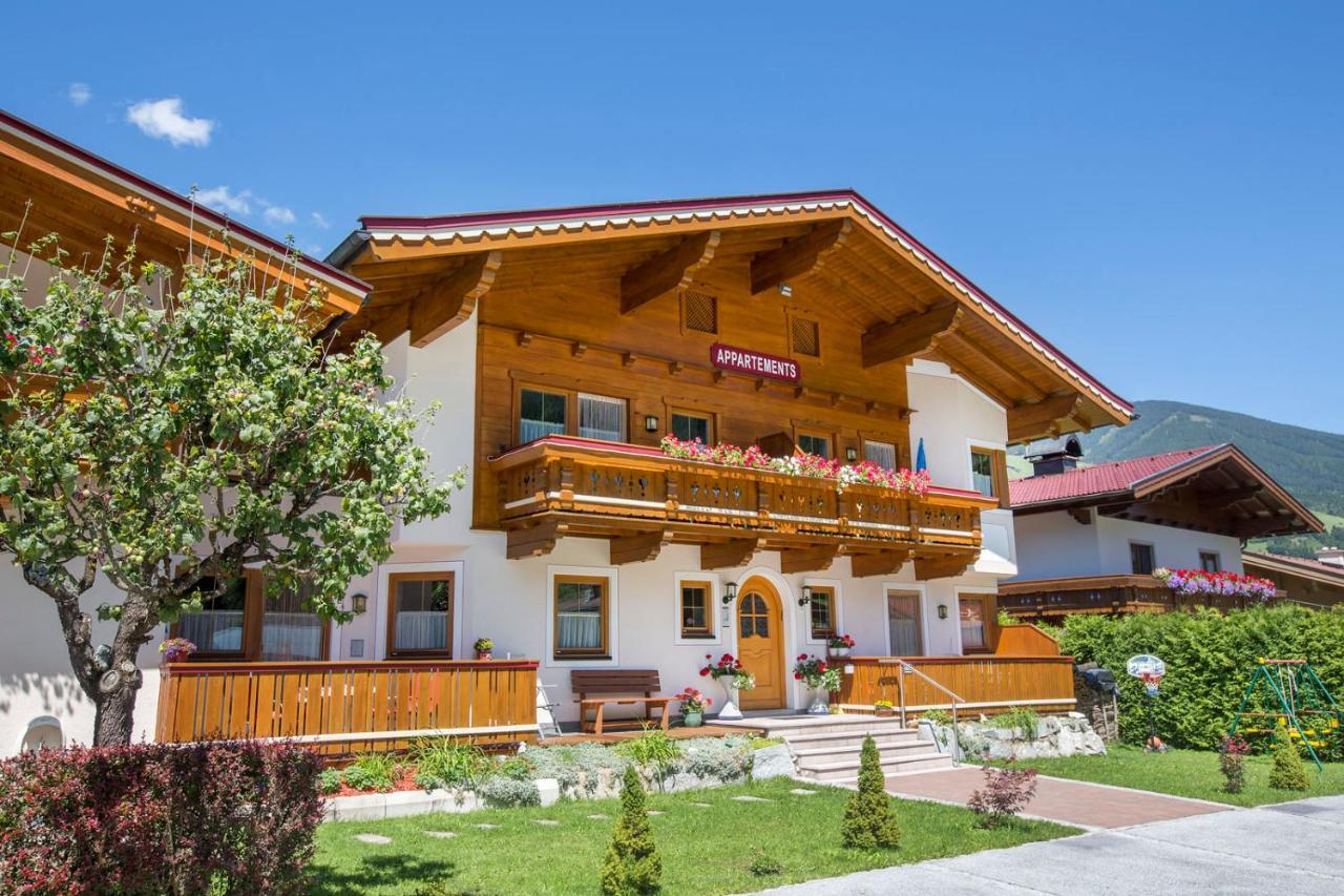Apartment Bacher Wald im Pinzgau Exteriör bild